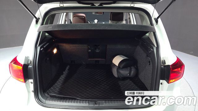 Volkswagen Tiguan 2.0 TDI  Premium 5N 2016 — фото 23