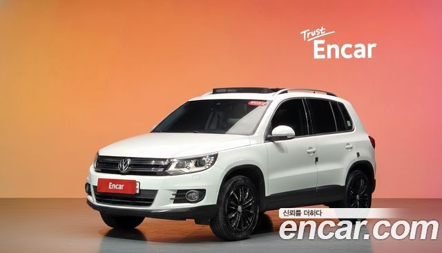 Volkswagen Tiguan 2.0 TDI  Premium 5N 2016 — фото 1
