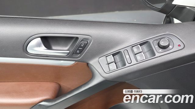 Volkswagen Tiguan 2.0 TDI  Premium 5N 2016 — фото 34