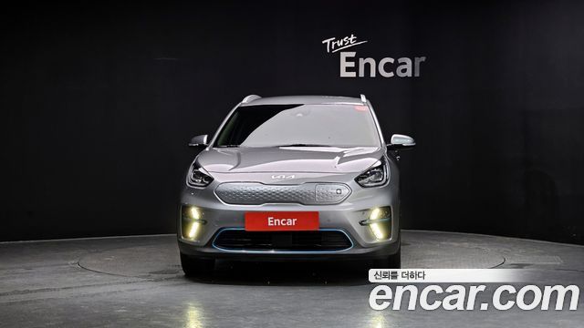 Kia Niro EV Noblesse 2022 — фото 3