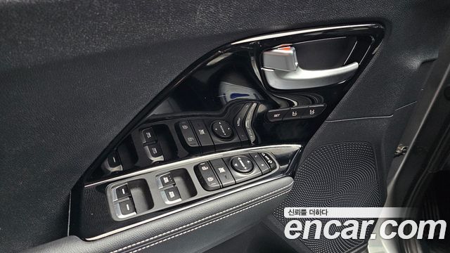 Kia Niro EV Noblesse 2022 — фото 16