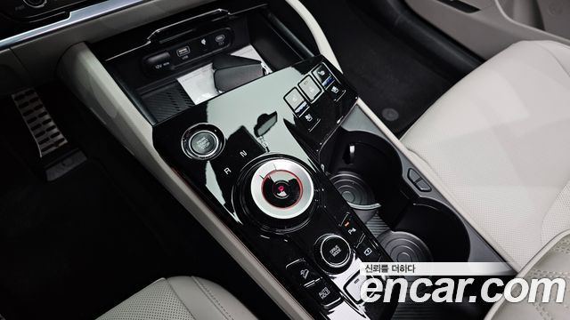 Kia Sportage (V) Gasoline 1.6 Turbo 2WD Signature 2024 — фото 9