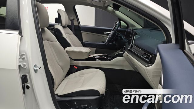 Kia Sportage (V) Gasoline 1.6 Turbo 2WD Signature 2024 — фото 10