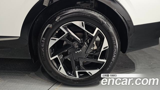 Kia Sportage (V) Gasoline 1.6 Turbo 2WD Signature 2024 — фото 21
