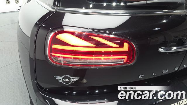 MINI Cooper D Clubman High 2nd 2021 — фото 23