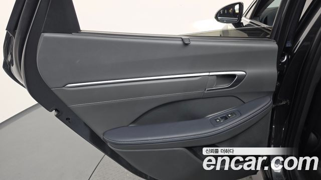 Hyundai Sonata (DN8) 2.0 Inspiration 2022 — фото 25