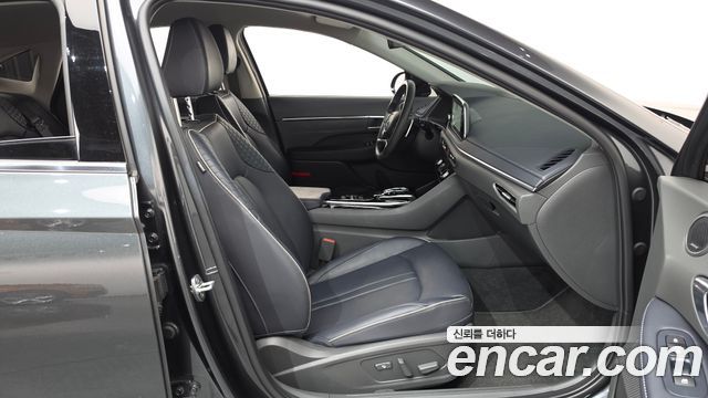 Hyundai Sonata (DN8) 2.0 Inspiration 2022 — фото 26