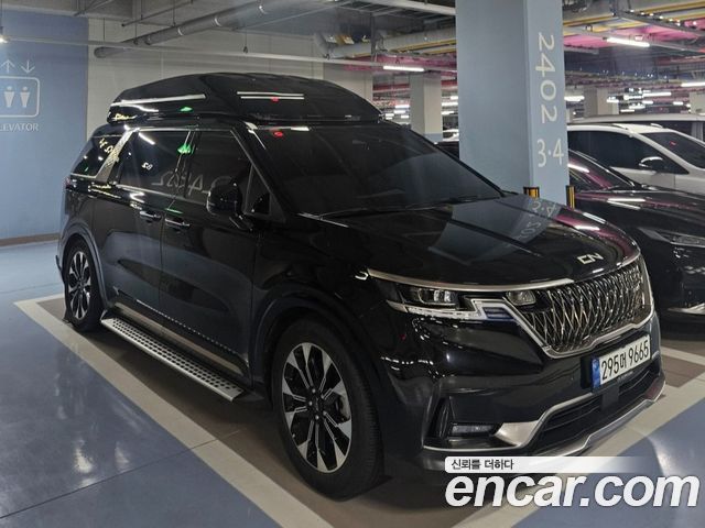 Kia Carnival (IV) Gasoline 9-seater Limousine(Special vehicle) 2023 — фото 2