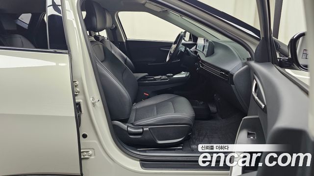 Kia EV6 Long Range Light 2023 — фото 26