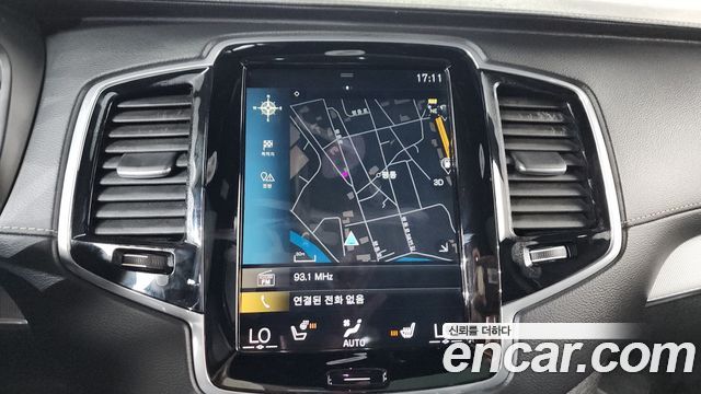 Volvo XC90 (II) T8 R-Design Hybrid 2021 — фото 16