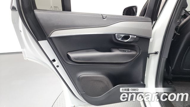 Volvo XC90 (II) T8 R-Design Hybrid 2021 — фото 30