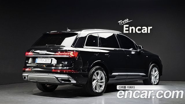 Audi Q7 (4M) 45 TDI Quattro Premium 2022 — фото 2