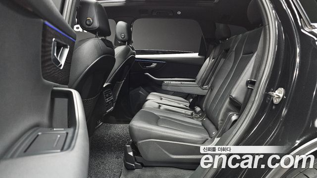 Audi Q7 (4M) 45 TDI Quattro Premium 2022 — фото 11