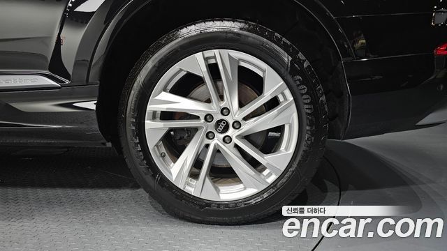 Audi Q7 (4M) 45 TDI Quattro Premium 2022 — фото 21