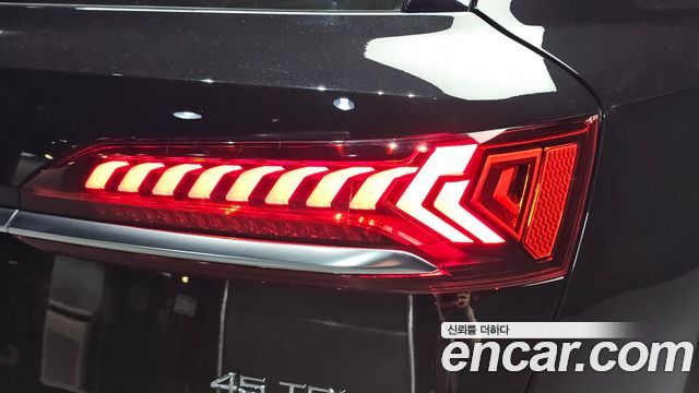 Audi Q7 (4M) 45 TDI Quattro Premium 2022 — фото 23