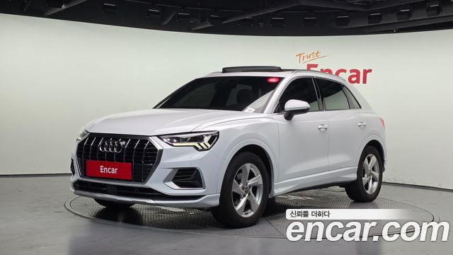 Audi Q3 (F3) 35 TDI Premium 2020 — фото 1