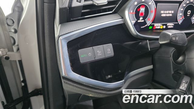 Audi Q3 (F3) 35 TDI Premium 2020 — фото 16
