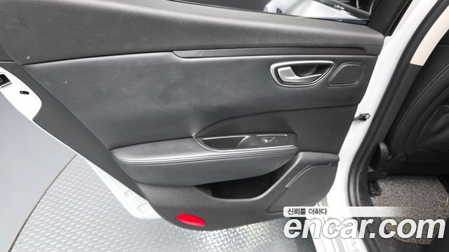 Renault Korea SM6 2.0 GDe LE 2019 — фото 25