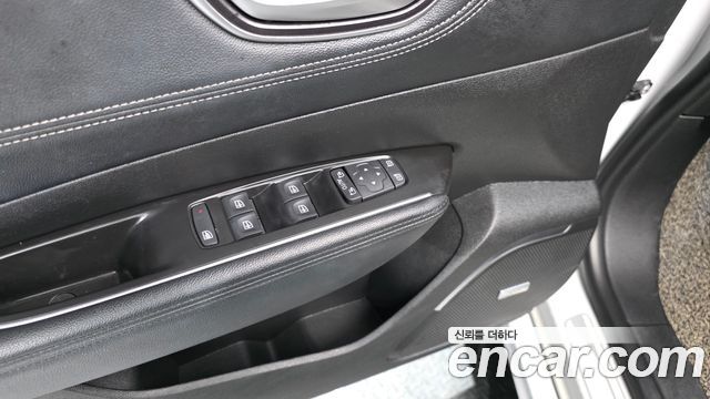 Renault Korea SM6 2.0 GDe LE 2019 — фото 29