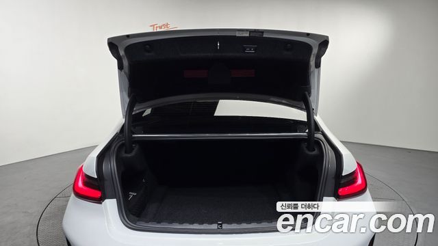 BMW 3 Series (G20) 320i M Sport Pro Special Edition 2025 — фото 20