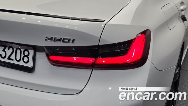 BMW 3 Series (G20) 320i M Sport Pro Special Edition 2025 — фото 23