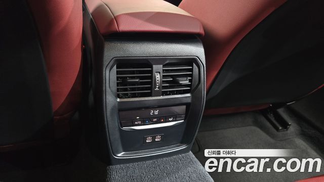 BMW 3 Series (G20) 320i M Sport Pro Special Edition 2025 — фото 30