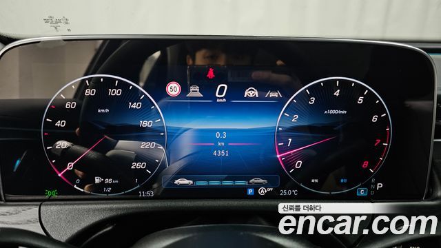 Mercedes-Benz E-Class (W214) E200 Avantgarde 2025 — фото 8