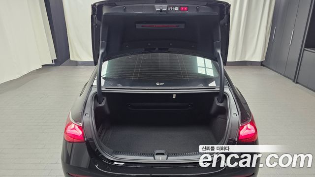 Mercedes-Benz E-Class (W214) E200 Avantgarde 2025 — фото 17
