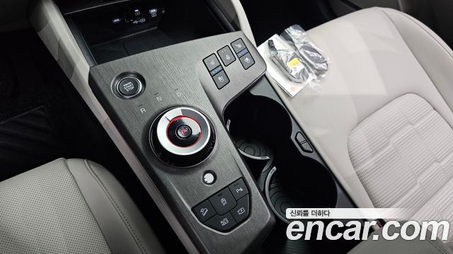 Kia Sportage (V) Gasoline 1.6 Turbo 2WD Signature 2025 — фото 9