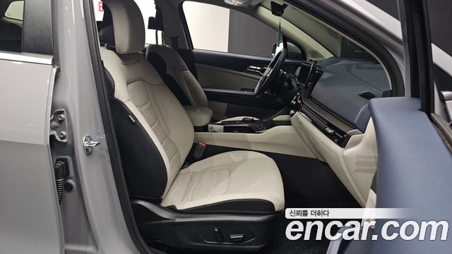 Kia Sportage (V) Gasoline 1.6 Turbo 2WD Signature 2025 — фото 10