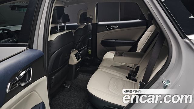 Kia Sportage (V) Gasoline 1.6 Turbo 2WD Signature 2025 — фото 12