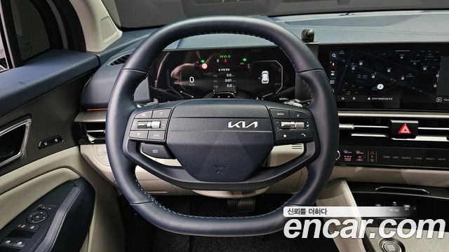 Kia Sportage (V) Gasoline 1.6 Turbo 2WD Signature 2025 — фото 13