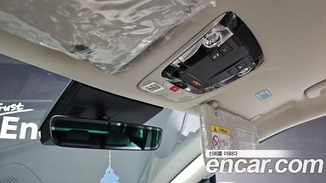 Kia Sportage (V) Gasoline 1.6 Turbo 2WD Signature 2025 — фото 27
