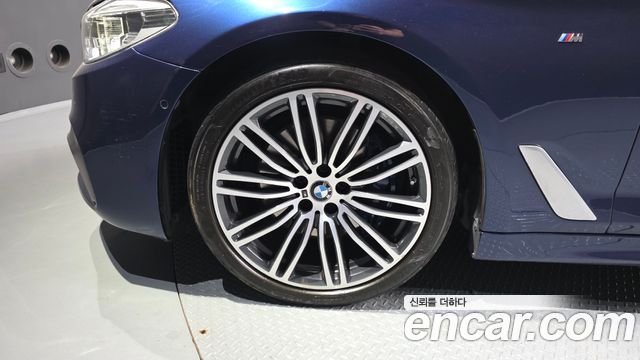 BMW 5 Series (G30) 530i xDrive M Sport Package Plus 2019 — фото 5
