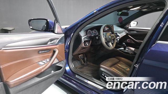 BMW 5 Series (G30) 530i xDrive M Sport Package Plus 2019 — фото 10