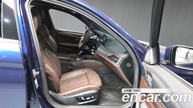 BMW 5 Series (G30) 530i xDrive M Sport Package Plus 2019 — фото 11