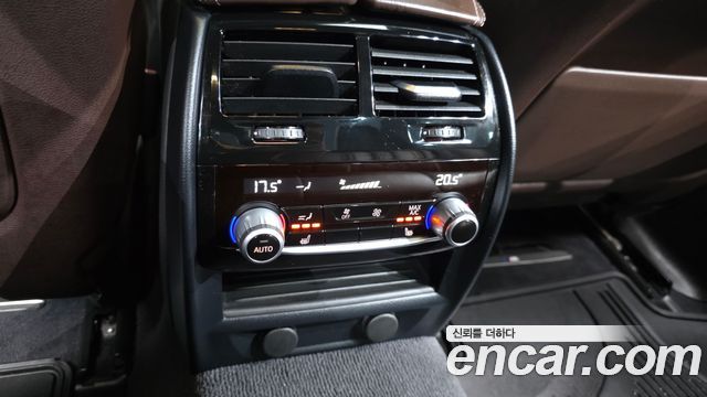 BMW 5 Series (G30) 530i xDrive M Sport Package Plus 2019 — фото 18