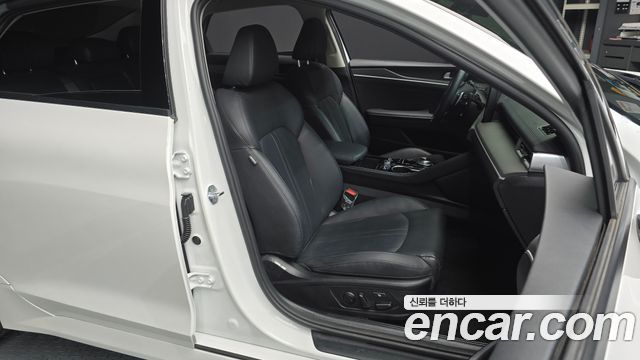 Kia K5 (III) 2.0 Prestige 2023 — фото 12