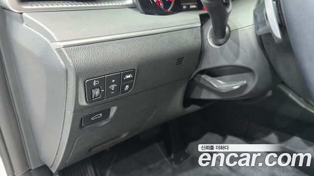 Kia K5 (III) 2.0 Prestige 2023 — фото 15