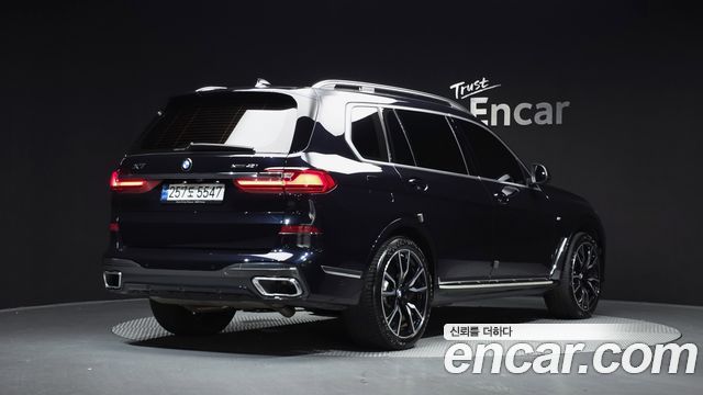 BMW X7 (G07) xDrive 40i M Sport 6STR 2022 — фото 2