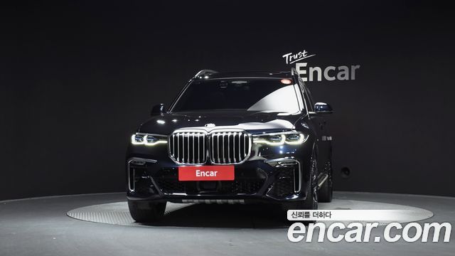 BMW X7 (G07) xDrive 40i M Sport 6STR 2022 — фото 3