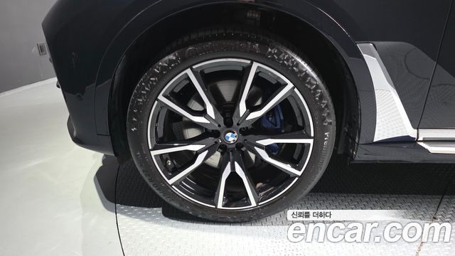 BMW X7 (G07) xDrive 40i M Sport 6STR 2022 — фото 5