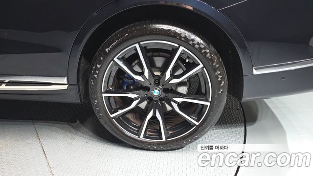 BMW X7 (G07) xDrive 40i M Sport 6STR 2022 — фото 21