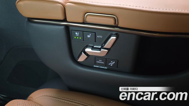 Toyota Alphard (IV) 2.5 HEV Executive AWD 2025 — фото 33
