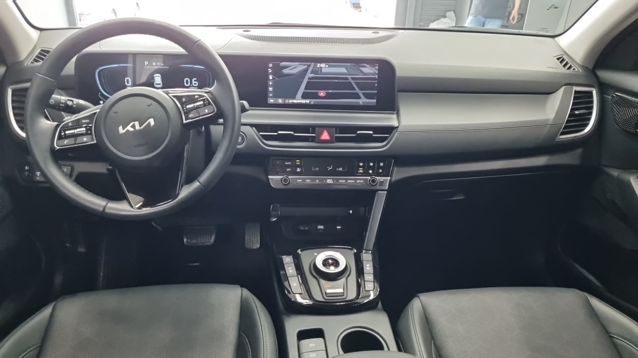 Kia Seltos Gasoline 1.6 Turbo 2WD Signature 2025 — фото 7