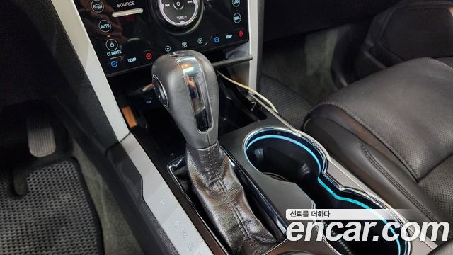 Ford Explorer 3.5 Limited 4WD 5th 2014 — фото 9