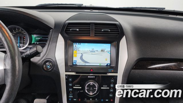 Ford Explorer 3.5 Limited 4WD 5th 2014 — фото 12