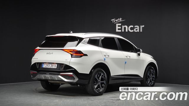 Kia Sportage Hybrid (V) Nobleless 2WD 2022 — фото 2