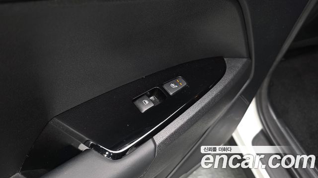 Kia Sportage Hybrid (V) Nobleless 2WD 2022 — фото 19