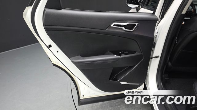 Kia Sportage Hybrid (V) Nobleless 2WD 2022 — фото 25